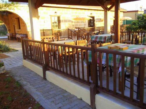Hostal Castle Karpasia Guest House