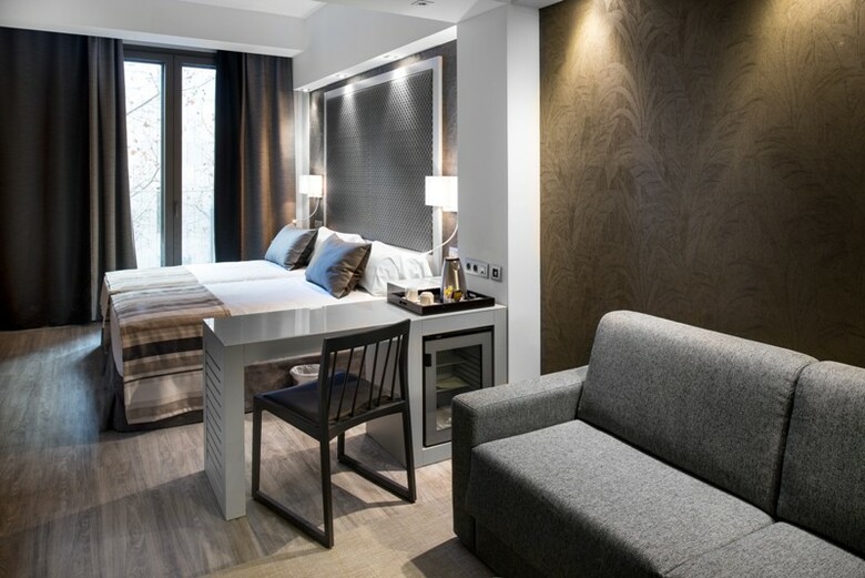 Hotel Catalonia Square