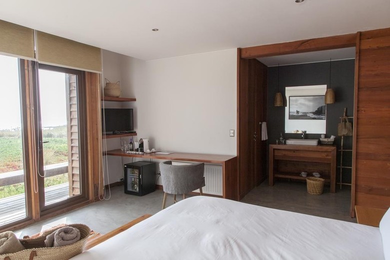 Lodge Hotel Alaia
