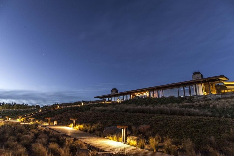 Lodge Hotel Alaia