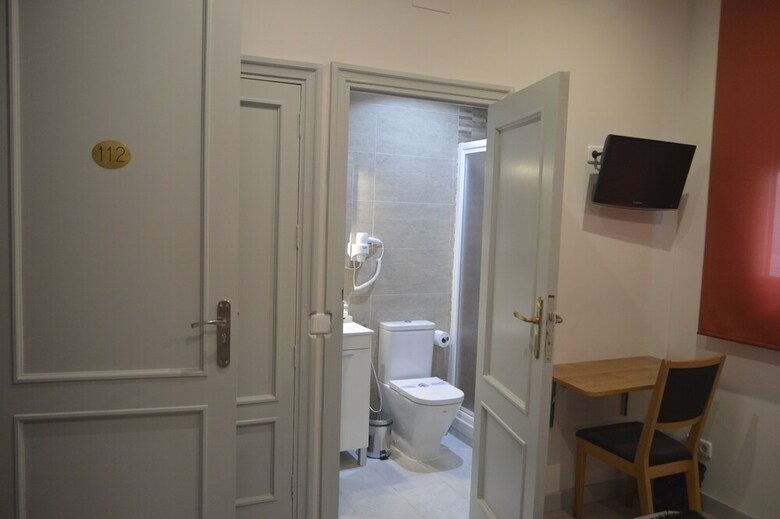 Hostal Aresol
