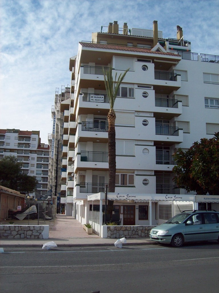 Apartamento Papa Luna 3000
