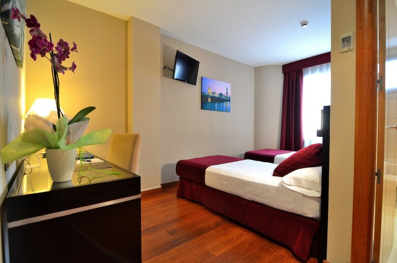 Hotel Clement Barajas