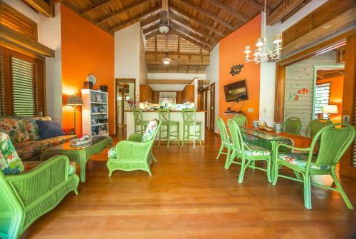 Tropical Garden Villa