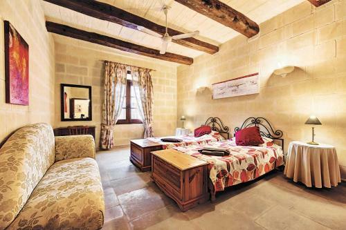 Villa Ta Cenc Holiday Home