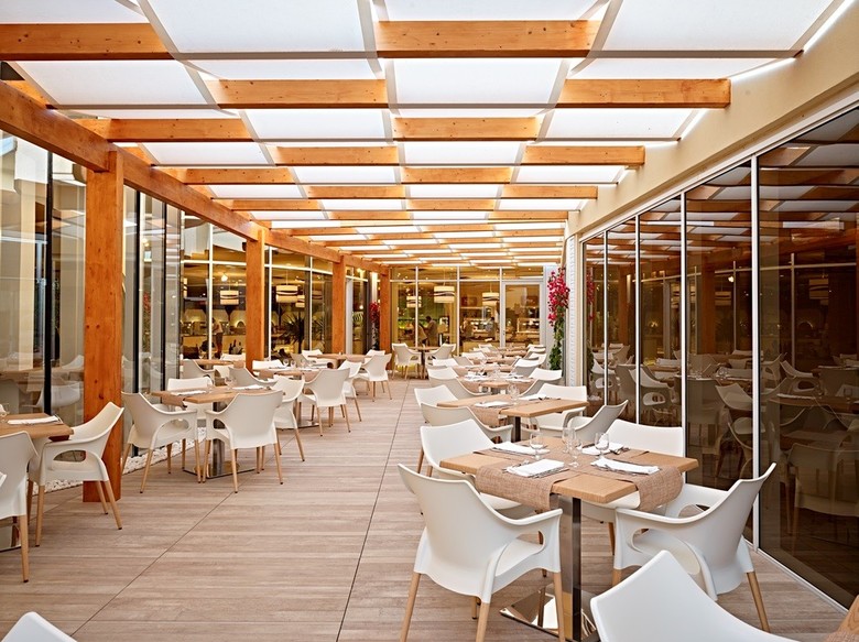 Hotel Baia Di Conte