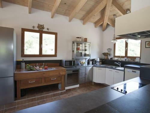 Modern Villa In Roquebrun With Private Pool