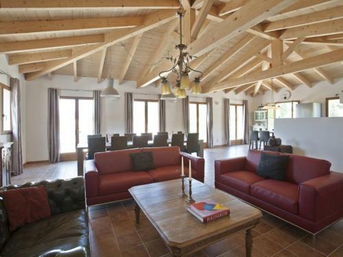 Modern Villa In Roquebrun With Private Pool