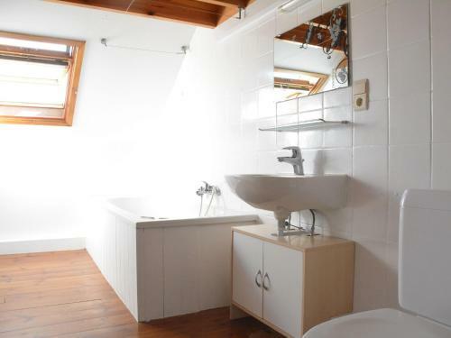 Spacious Holiday Home In Anhee With Private Terrace