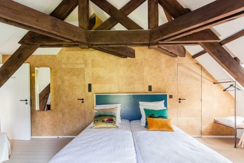 Hotel Domaine De Ronchinne - Ch�teau De La Poste