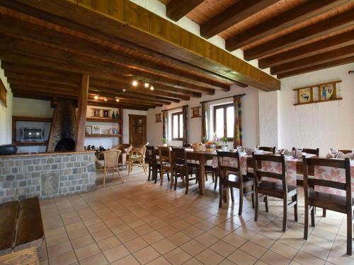 Spacious Holiday Home In Houffalize With Barbecue