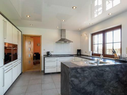 Spacious Holiday Home With Sauna And Jacuzzi In Ardennes