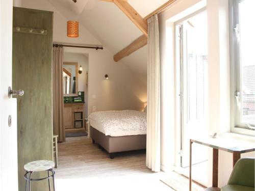 Nine-bedroom Holiday Home In Borgloon