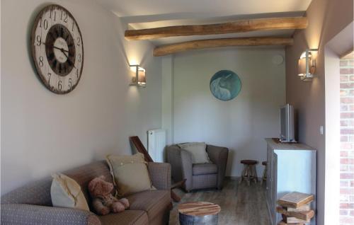 Nine-bedroom Holiday Home In Borgloon