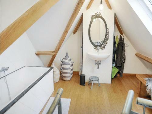 Three-bedroom Holiday Home In Ciney