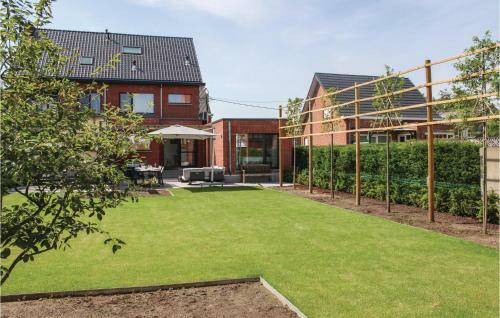 Four-bedroom Holiday Home In Zemst