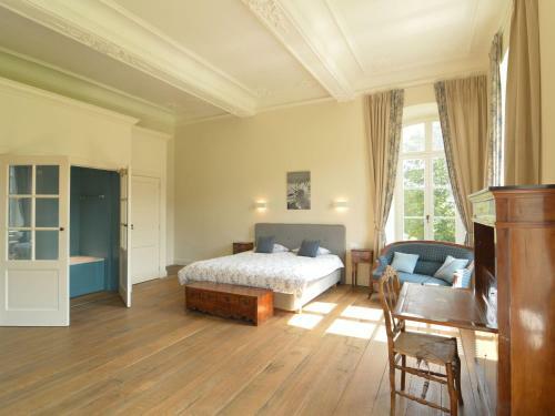 Luxurious Castle In Marchin With Infrared Sauna