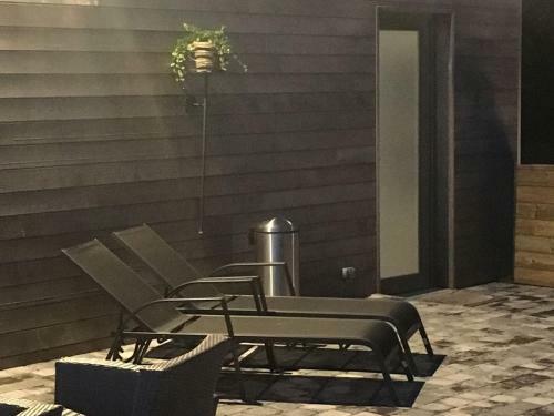 Cozy Holiday Home In Polleur With Jacuzzi