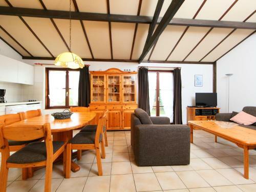Holiday Home Noordzeepark Zeewind.1