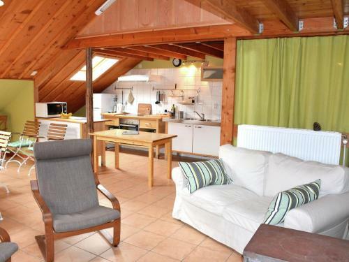 Quaint Farmhouse In Houffalize With Terrace