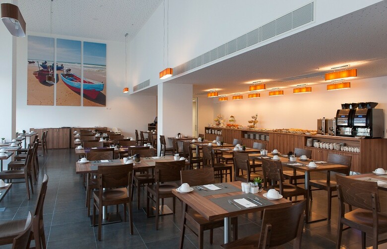Hotel Eurostars Oasis Plaza
