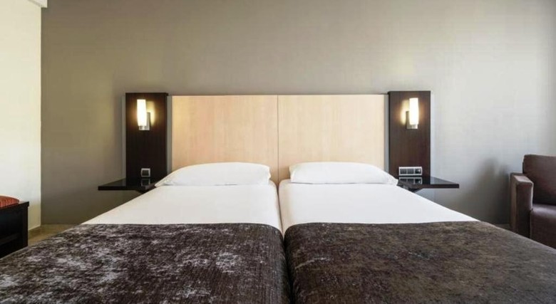 Hotel Ilunion Almirante