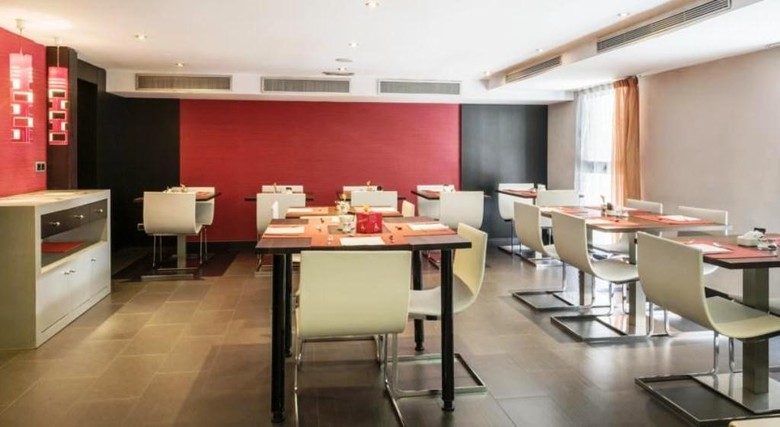 Hotel Ilunion Almirante