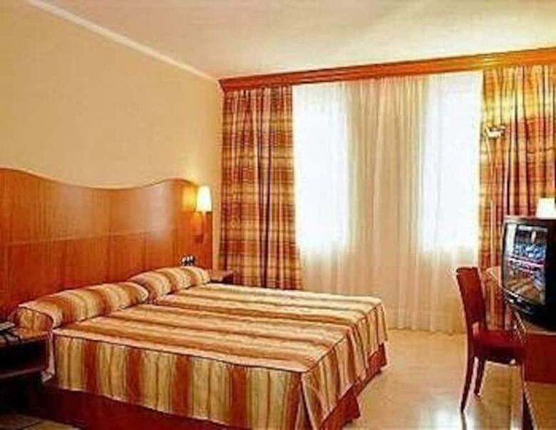 Hotel Aristol
