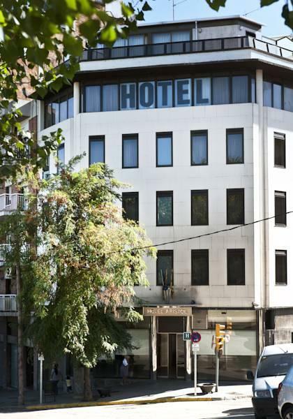 Hotel Aristol