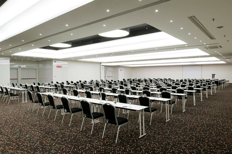 Hotel Barcel� Sants