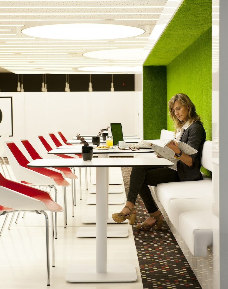 Hotel Barcel� Sants
