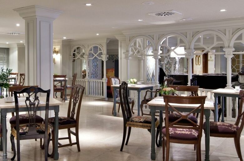 Hotel Rice Reyes Cat�licos