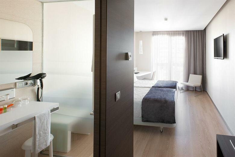 Hotel NH Castell�n Mindoro