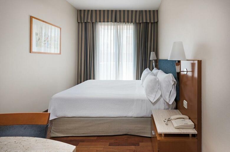 Hotel NH Castell�n Mindoro