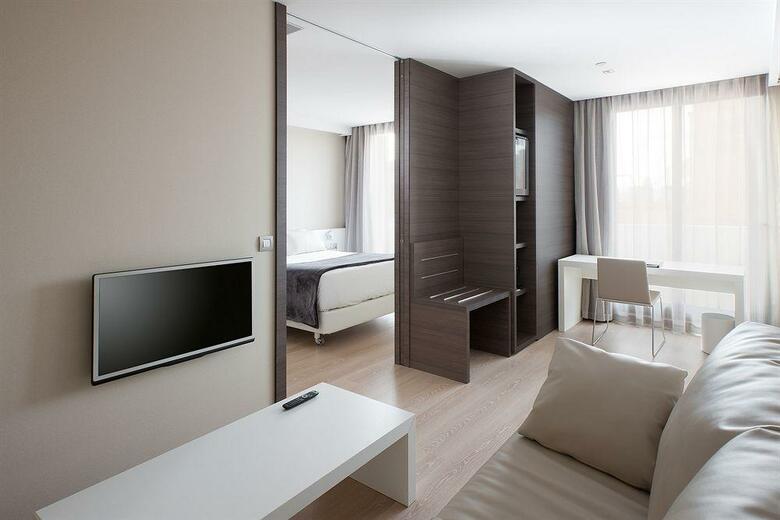 Hotel NH Castell�n Mindoro