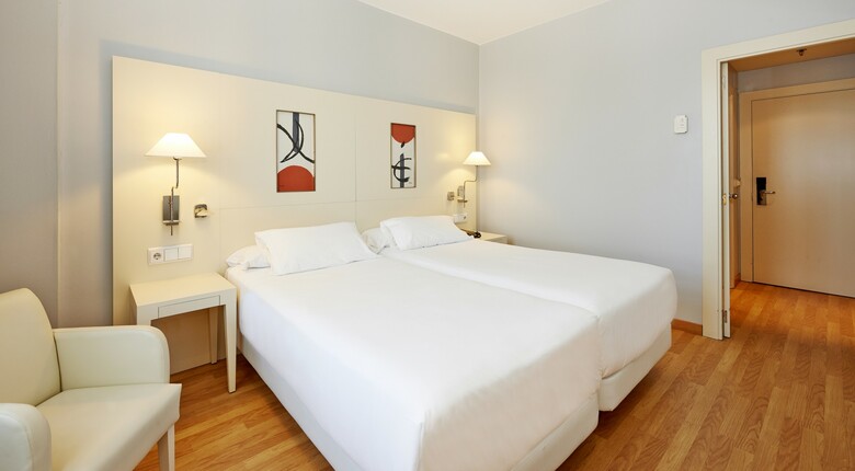 Hotel NH Valencia Las Artes