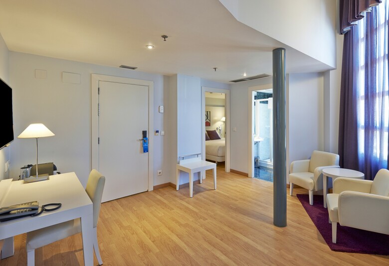 Hotel NH Valencia Las Artes