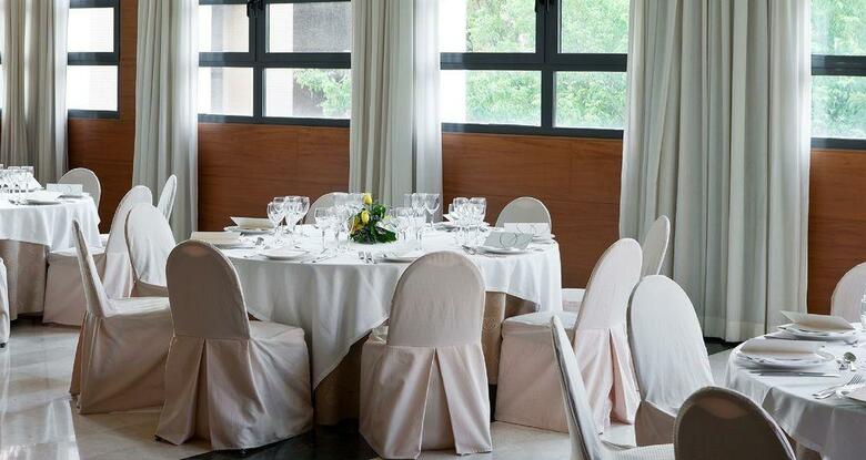 Hotel NH Valencia Las Artes