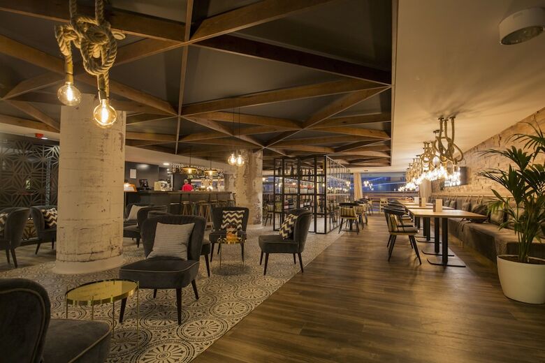 Hotel Yomo C�ntric