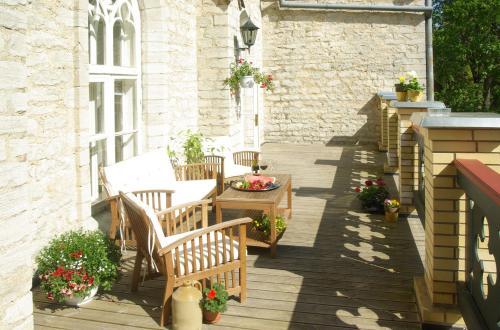 Hostal Laitse Castle