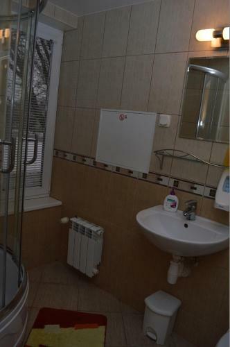 Hostal Aare Accommodation