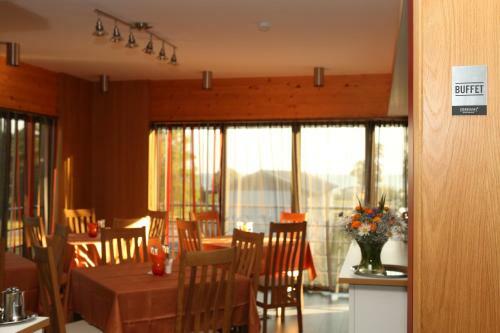 Hostal Dirhami Guesthouse