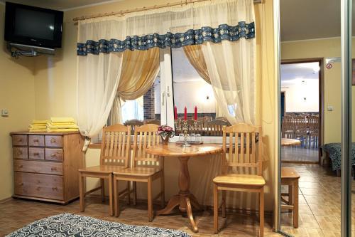 Hostal Seedri Guesthouse