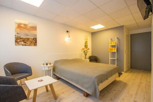 Hostal Tiigi Six Guesthouse