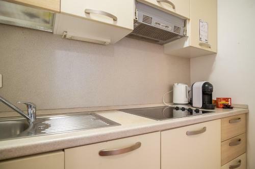 Dream Stay - Town Hall Square Apartments