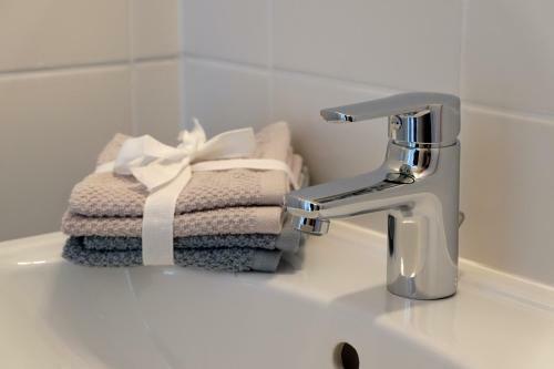 Dream Stay - Joyful Shades Apartment