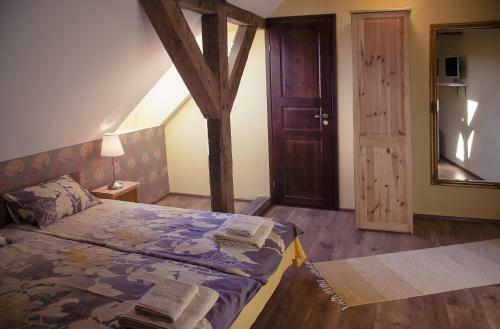 Hostal P��ni Tavern & Guesthouse