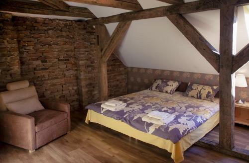 Hostal P��ni Tavern & Guesthouse