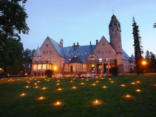Hotel Castle Spa Wagenk�ll