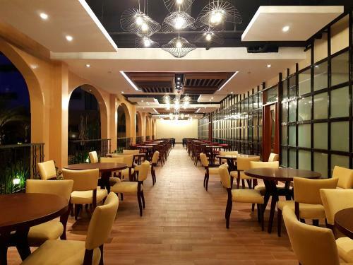 Hotel Oazis